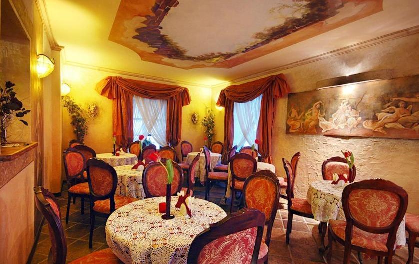 Hotel Senator Zamość المظهر الخارجي الصورة